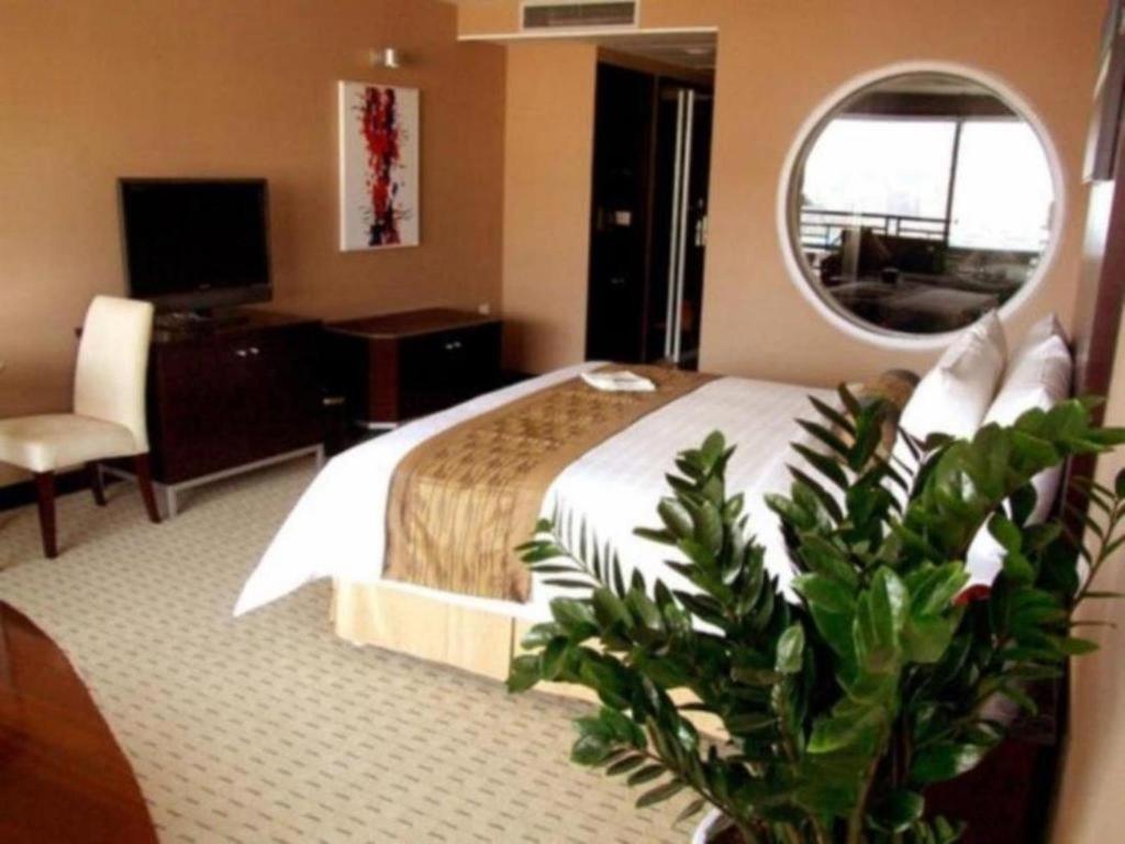Qingdao Blue Horizon Hotel Laoshan Экстерьер фото