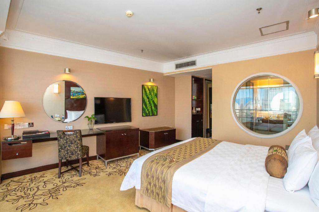 Qingdao Blue Horizon Hotel Laoshan Экстерьер фото