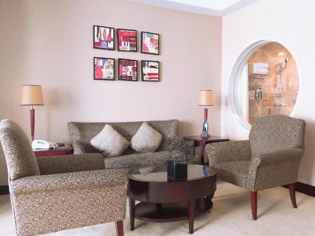 Qingdao Blue Horizon Hotel Laoshan Экстерьер фото