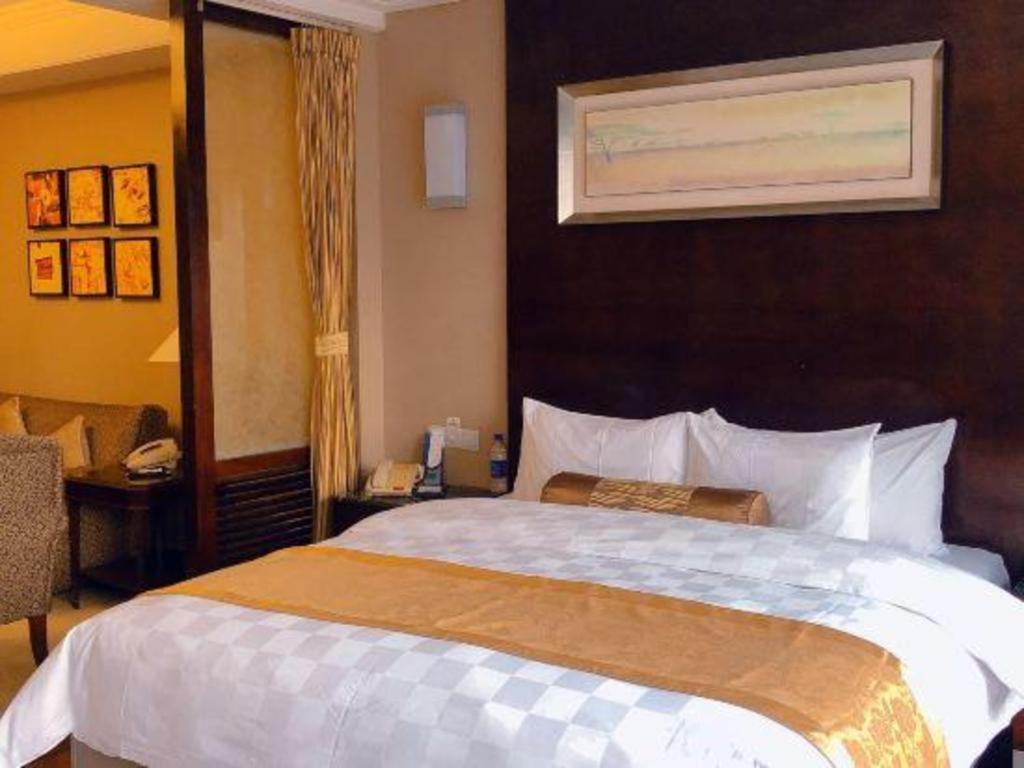 Qingdao Blue Horizon Hotel Laoshan Экстерьер фото