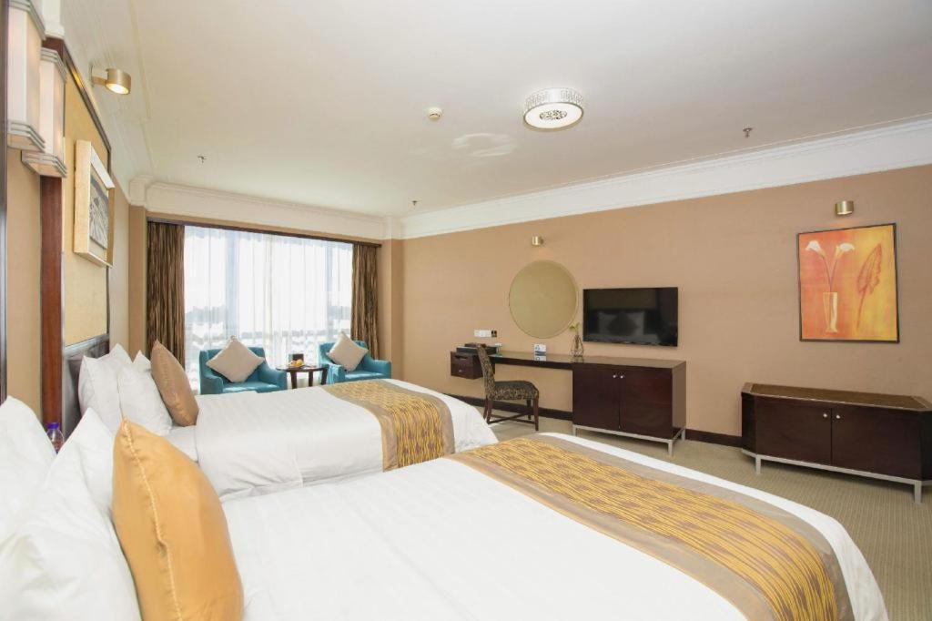 Qingdao Blue Horizon Hotel Laoshan Экстерьер фото