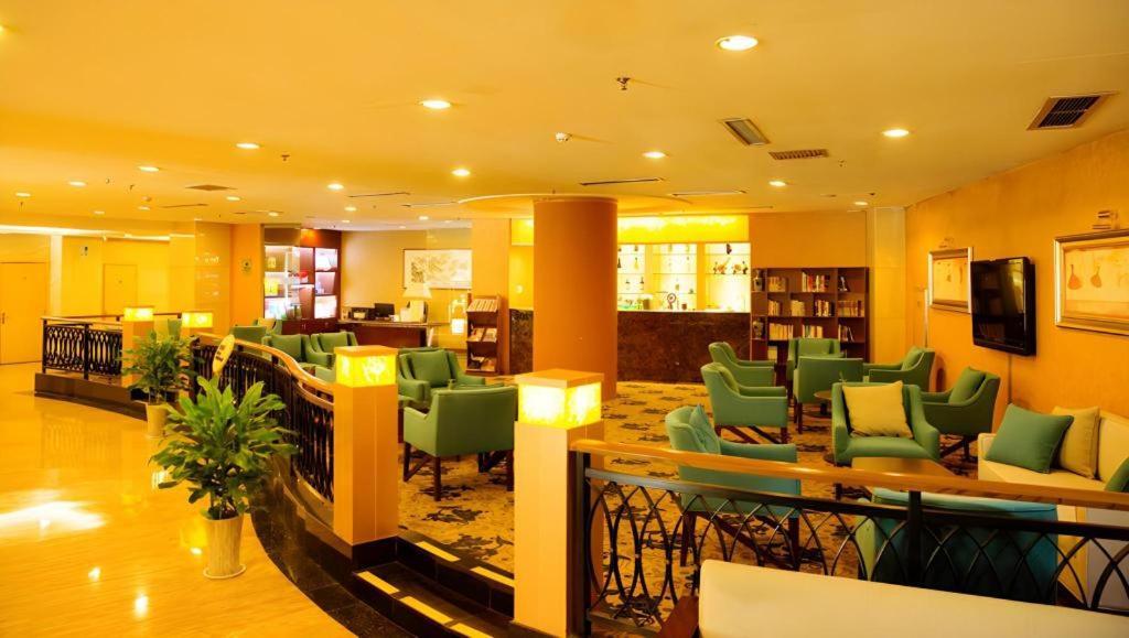 Qingdao Blue Horizon Hotel Laoshan Экстерьер фото